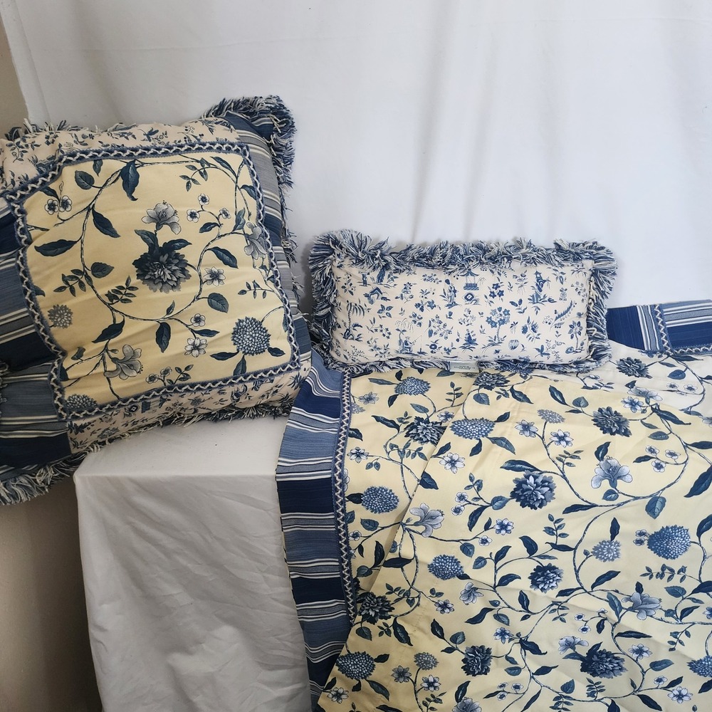 Williamsburg Waverly Set Of 2 Throw Pillows And 2 King Pillow Shams Blue Cottage